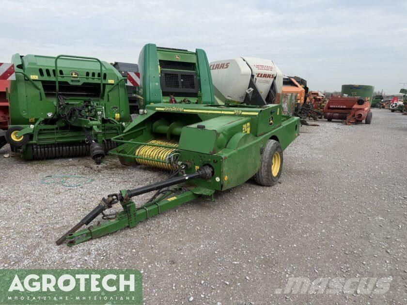 John Deere 359 Traktorok