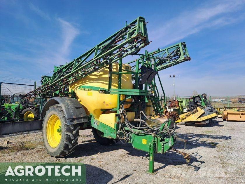 John Deere 840i Traktorok