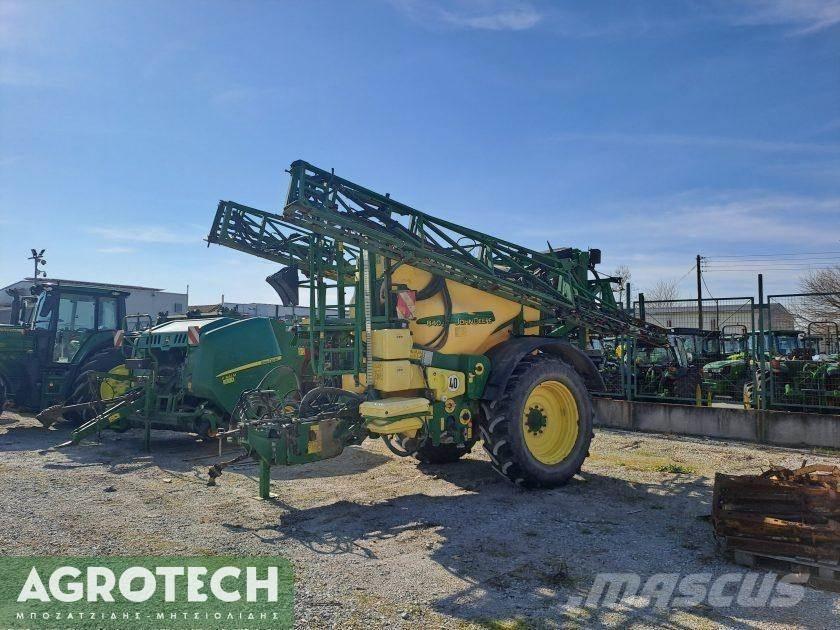 John Deere 840i Traktorok