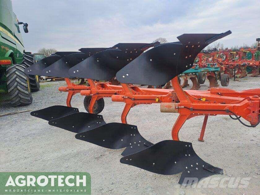 Kuhn VariMaster 151 Traktorok