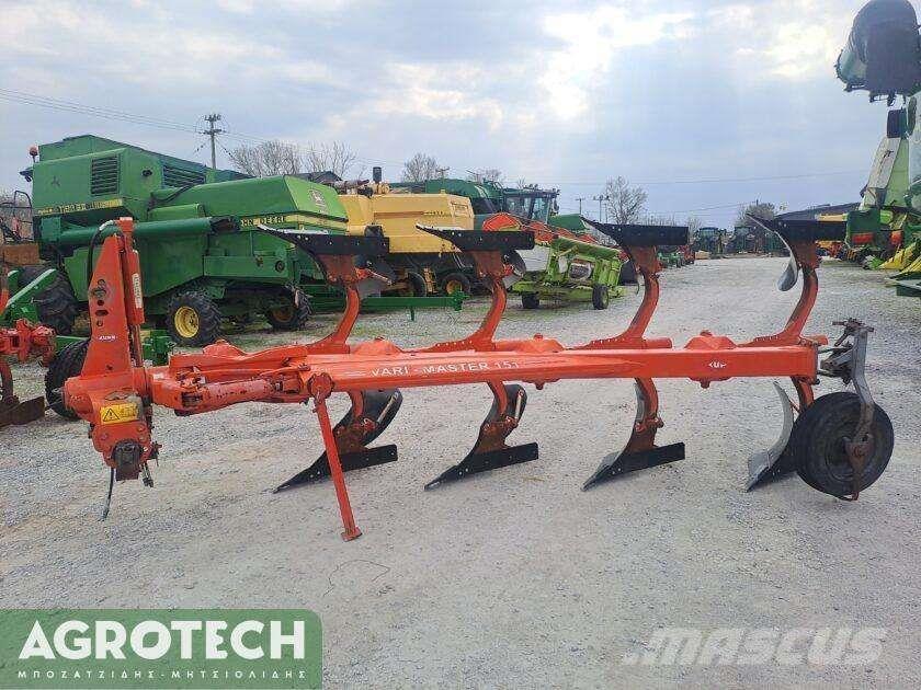 Kuhn VariMaster 151 Traktorok