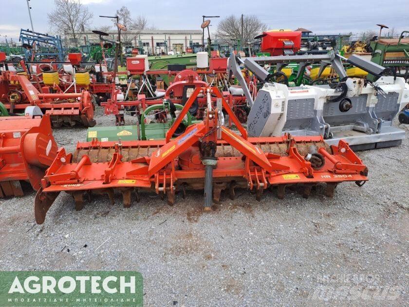 Kuhn VENTA LC 3500 Traktorok