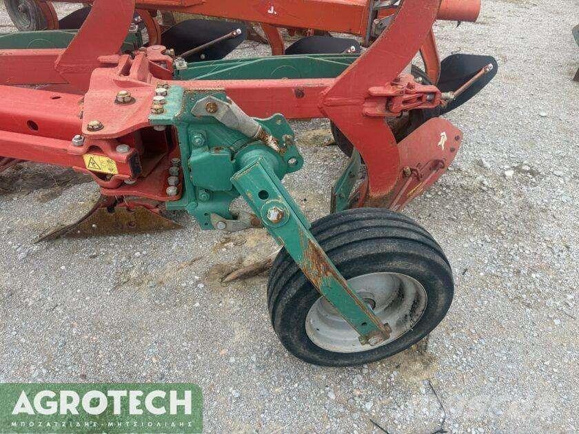 Kverneland ES 200-4 Traktorok
