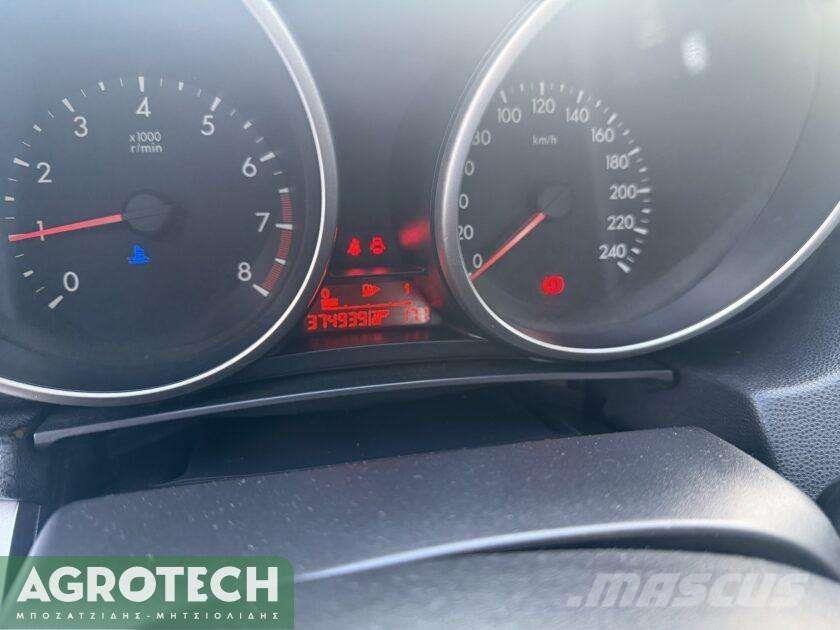 Mazda 3 Kistehergépjárművek