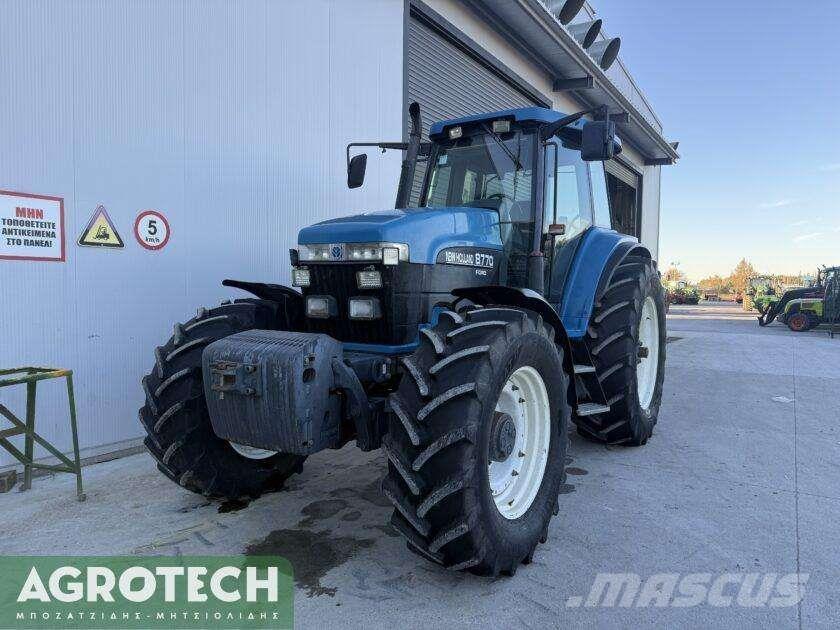 New Holland 8770 Traktorok