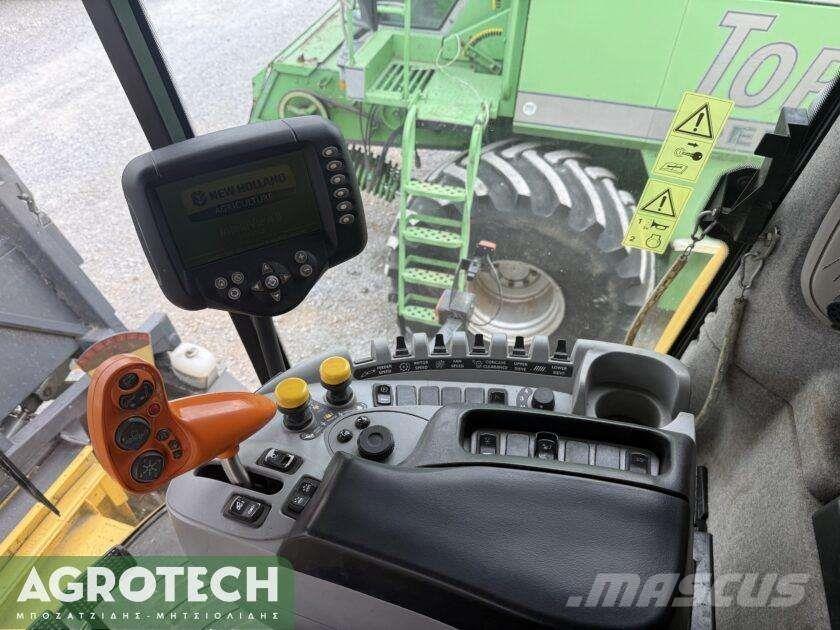 New Holland CX 8070 Traktorok