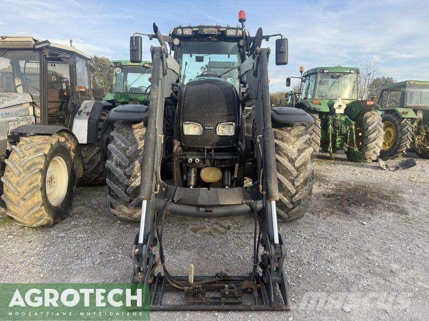 Valtra T 190 Traktorok