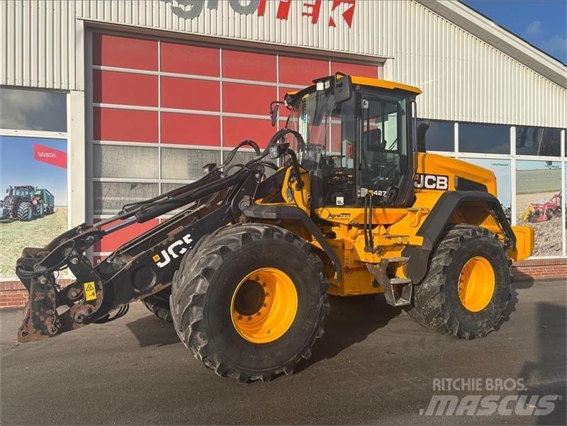 JCB 427 Agri Gumikerekes homlokrakodók