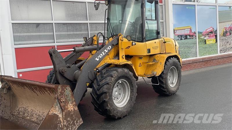 Volvo L35B Gumikerekes homlokrakodók