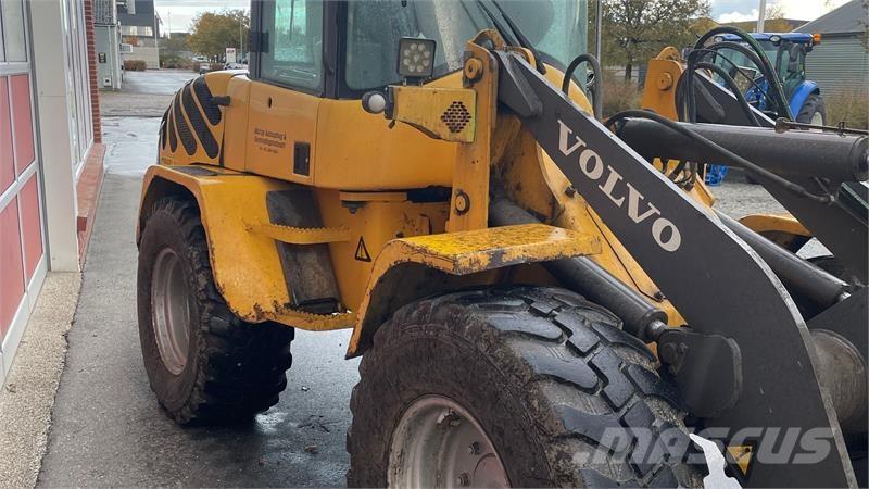 Volvo L35B Gumikerekes homlokrakodók