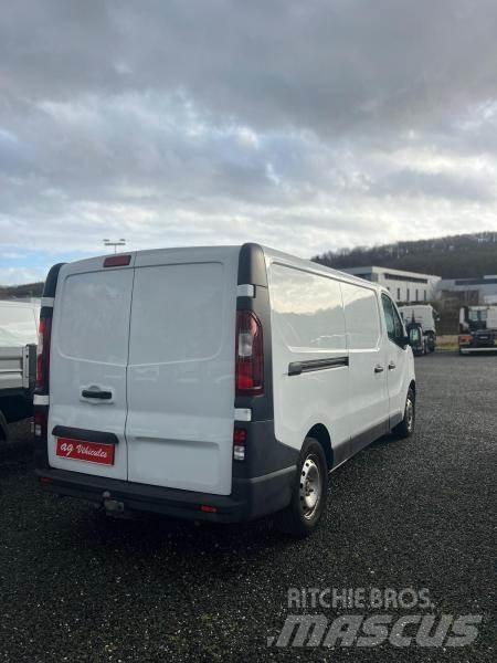 Opel Vivaro Mini buszok