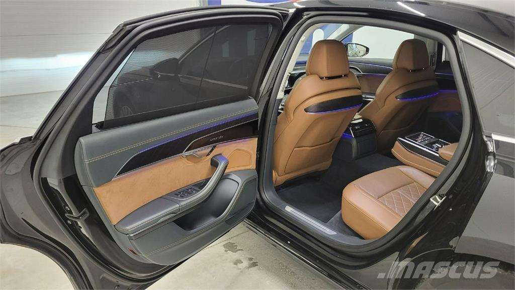 Audi A8 Kistehergépjárművek
