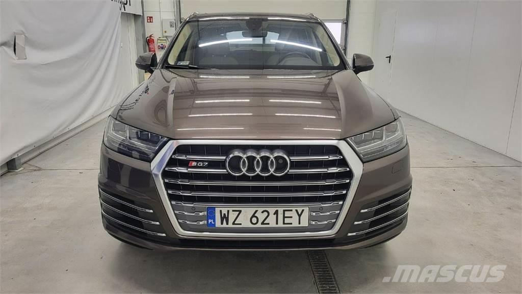 Audi SQ7 Kistehergépjárművek