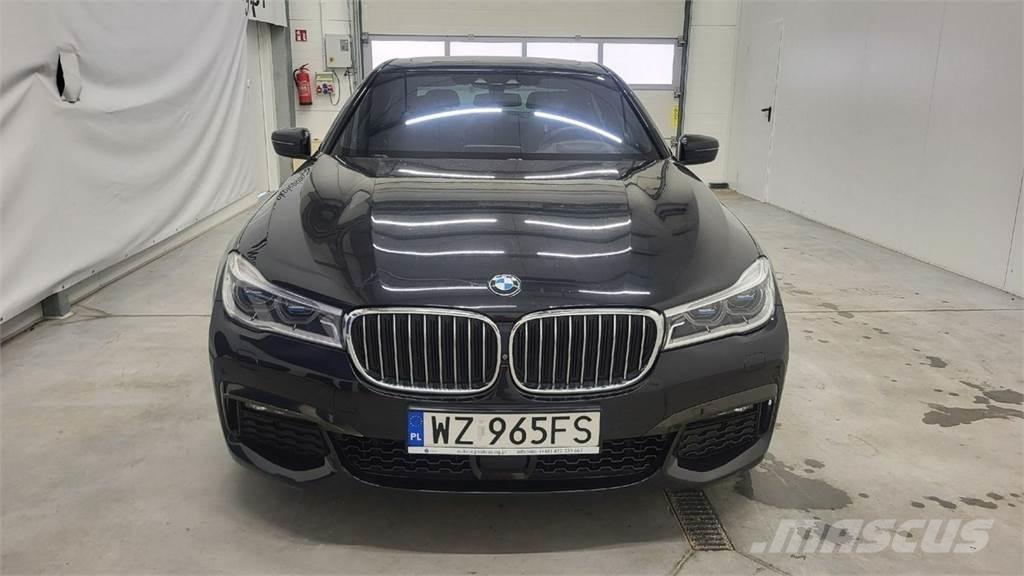 BMW 740 Kistehergépjárművek