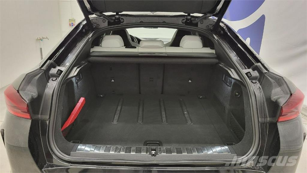 BMW X6 M Kistehergépjárművek