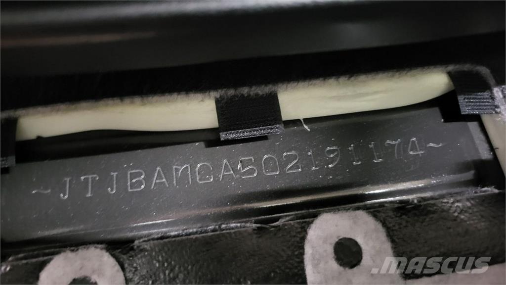 Lexus RX Kistehergépjárművek