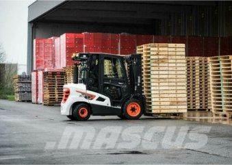 Bobcat D 30 S 9 Dízel targoncák