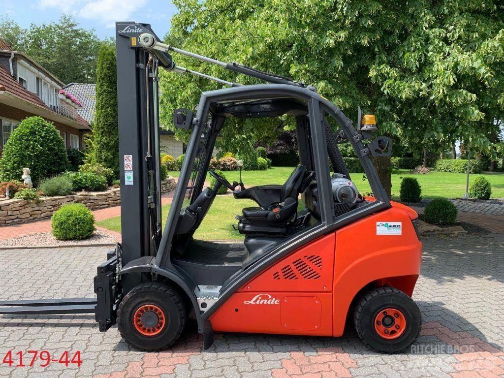 Linde H 25 T 02 Gázüzemű targoncák