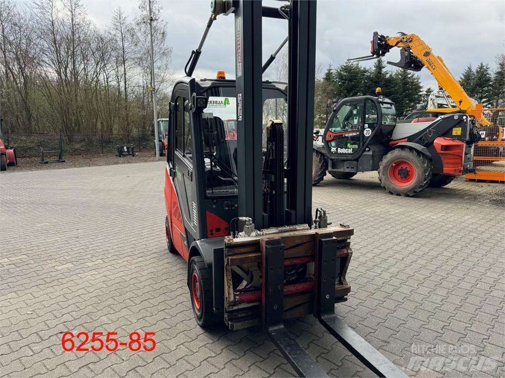 Linde H 30 D 02 EVO Dízel targoncák