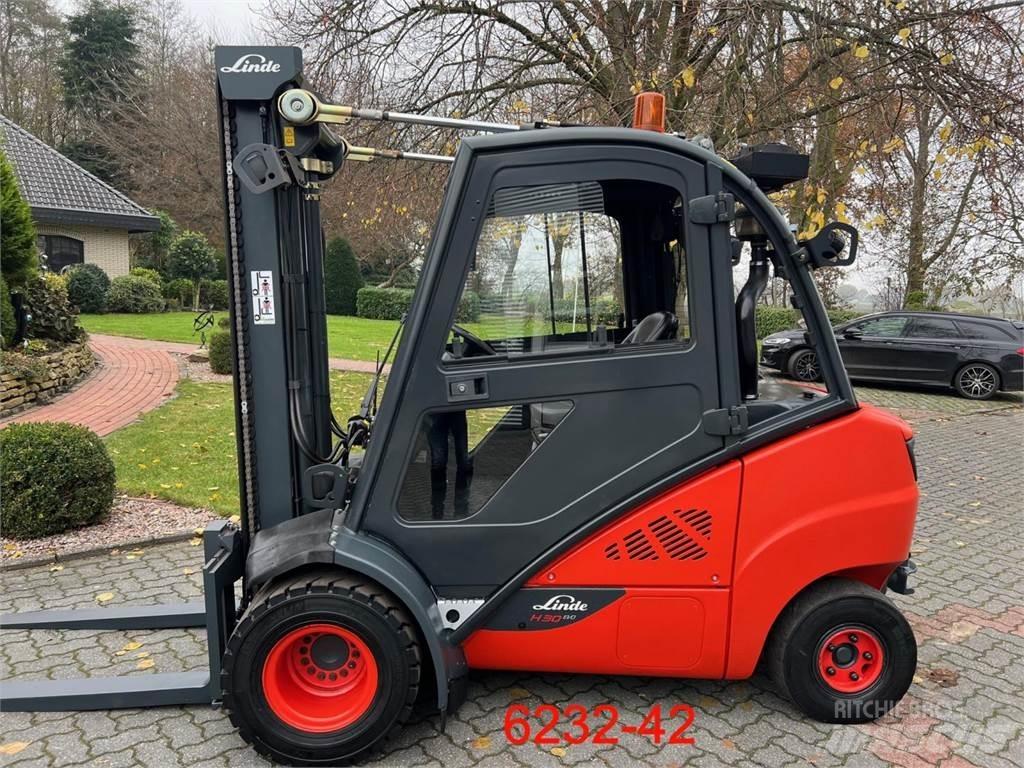 Linde H 30 D 02 EVO Dízel targoncák