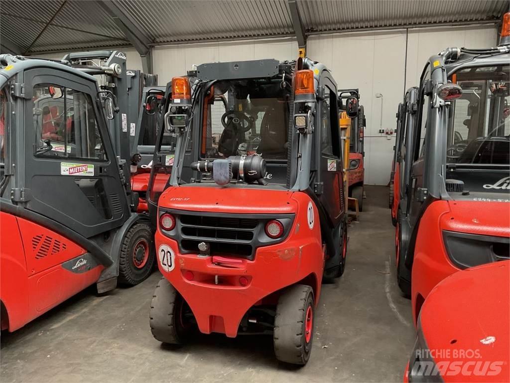 Linde H 30 D 02 EVO Dízel targoncák