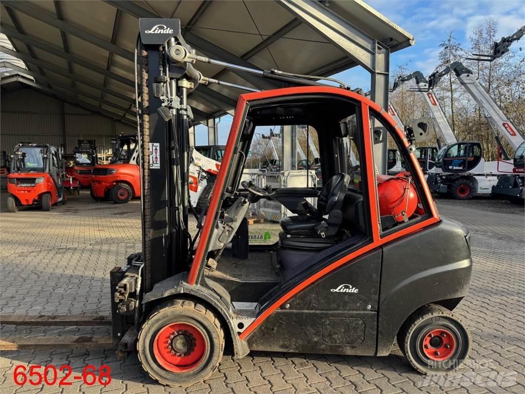 Linde H 30 T Gázüzemű targoncák