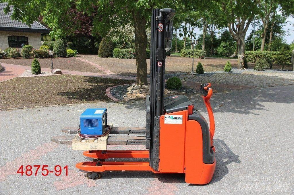 Linde L 16 i Gyalogkíséretű targonca