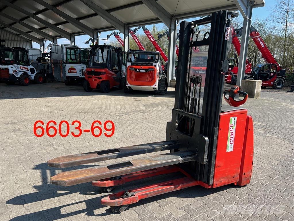 Linde L 16 i Gyalogkíséretű targonca