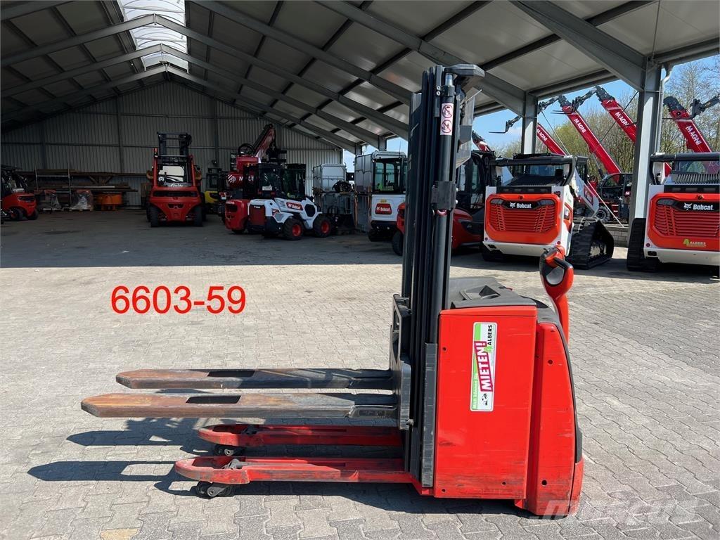 Linde L 16 i Gyalogkíséretű targonca