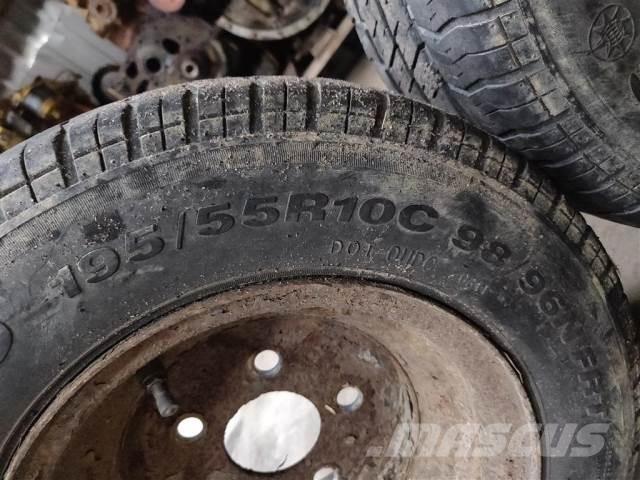  10 195/55R10 Járműszállító pótkocsik