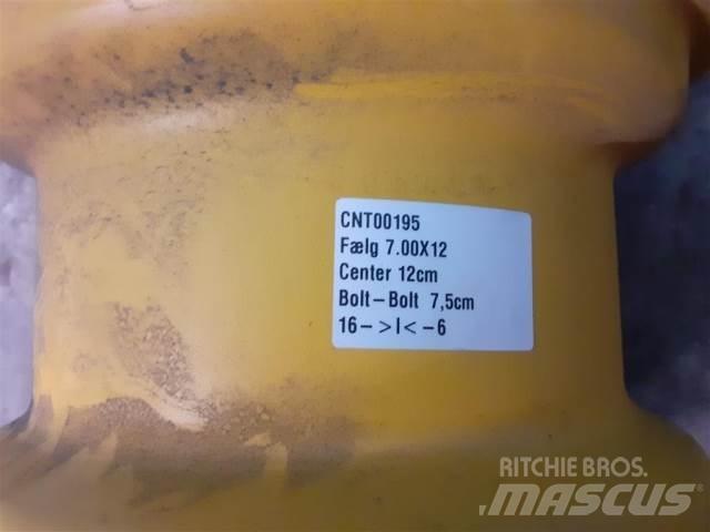  12'' 7.00x12 Gumiabroncsok, kerekek és felnik