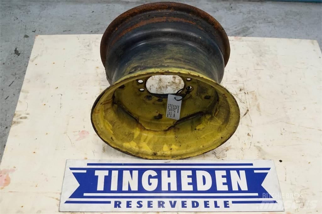  15 15X10LB Gumiabroncsok, kerekek és felnik
