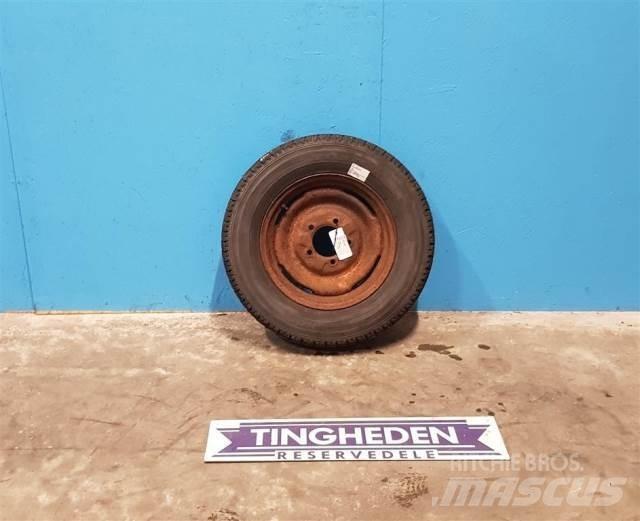  16 195/75R16 Gumiabroncsok, kerekek és felnik