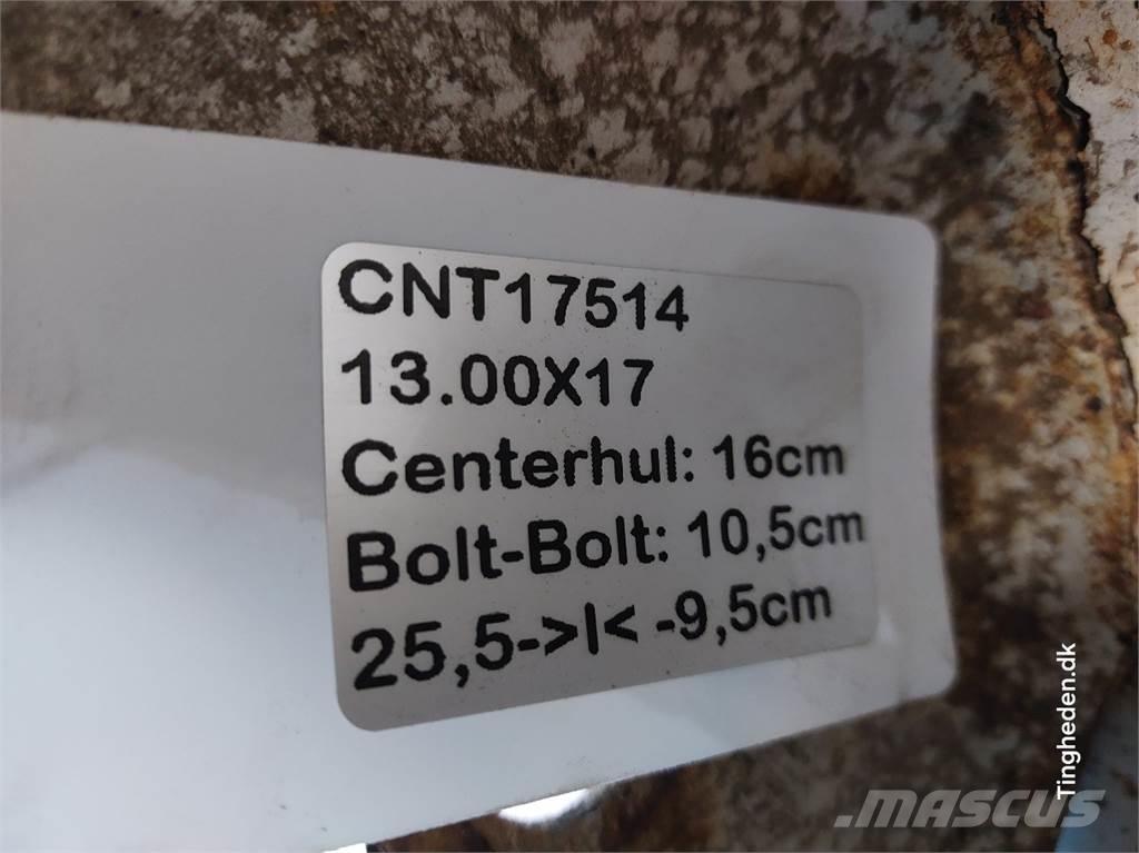  17 13.00X17 Gumiabroncsok, kerekek és felnik