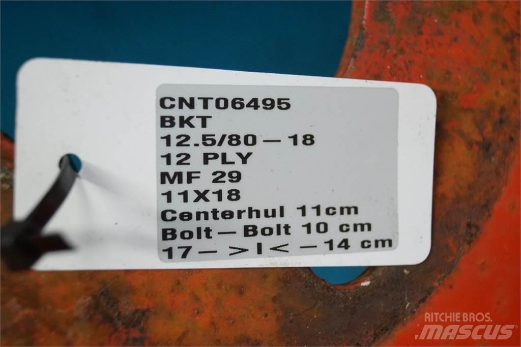  18 12.5/80-18 Gumiabroncsok, kerekek és felnik