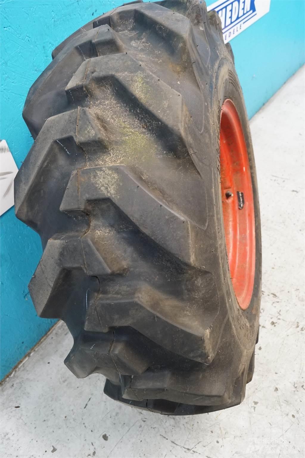  18 12.5/80-18 Gumiabroncsok, kerekek és felnik