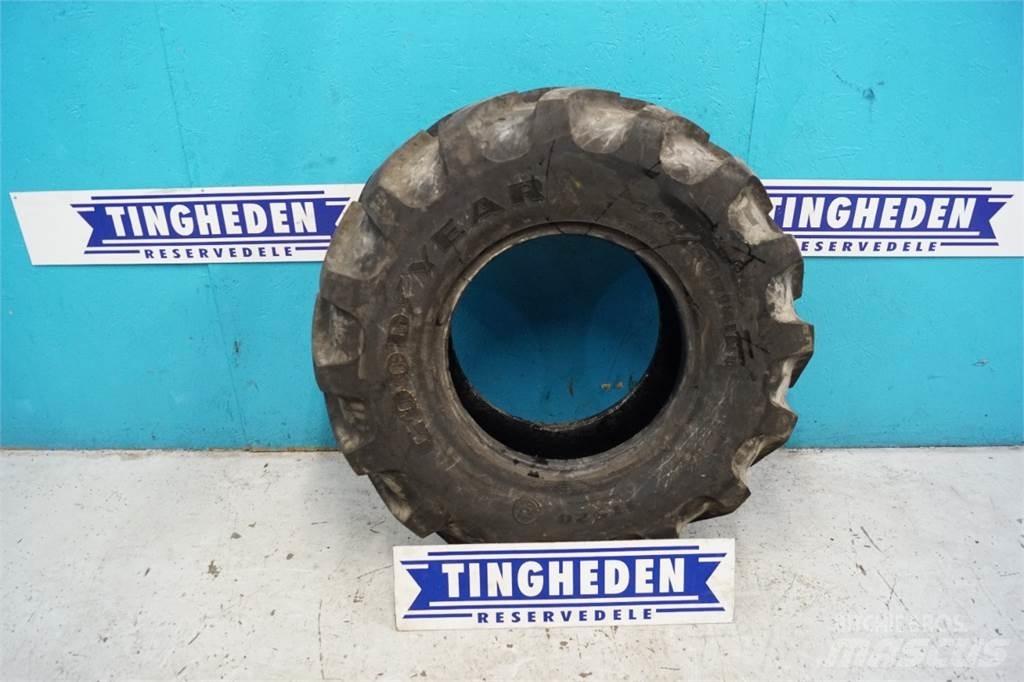  18 340/80R18 Gumiabroncsok, kerekek és felnik