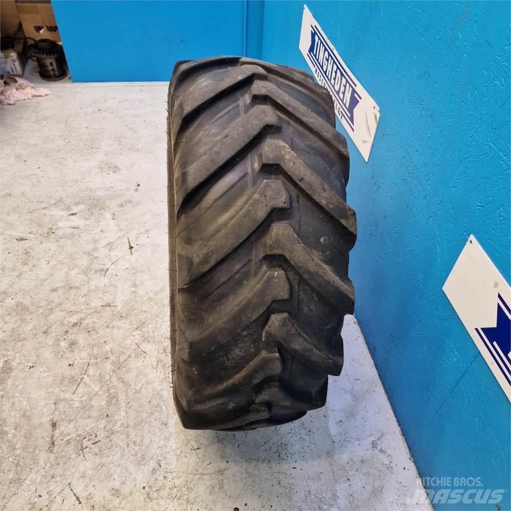  18 340/80R18 Gumiabroncsok, kerekek és felnik