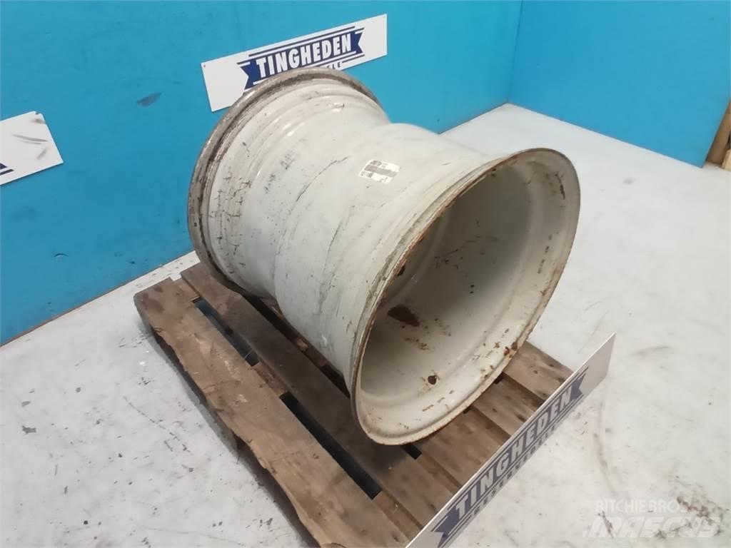  26 26XDV25A Gumiabroncsok, kerekek és felnik