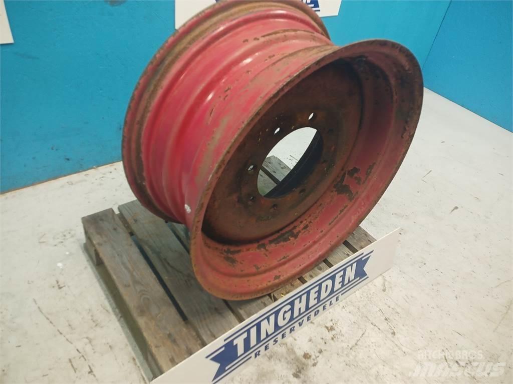  26 DW12X26 Gumiabroncsok, kerekek és felnik