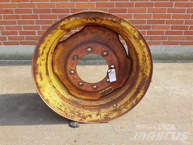  26 DW16X26 Gumiabroncsok, kerekek és felnik