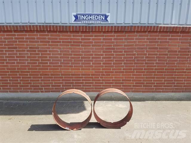  26 Fælgring Gumiabroncsok, kerekek és felnik