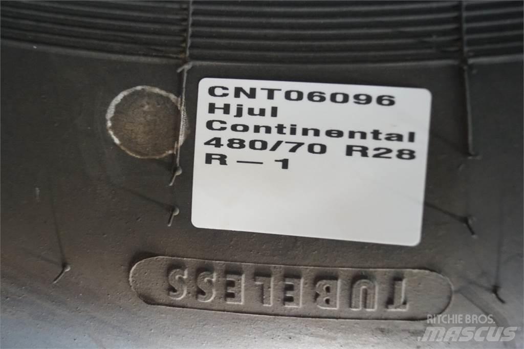  28 480/70R28 Gumiabroncsok, kerekek és felnik