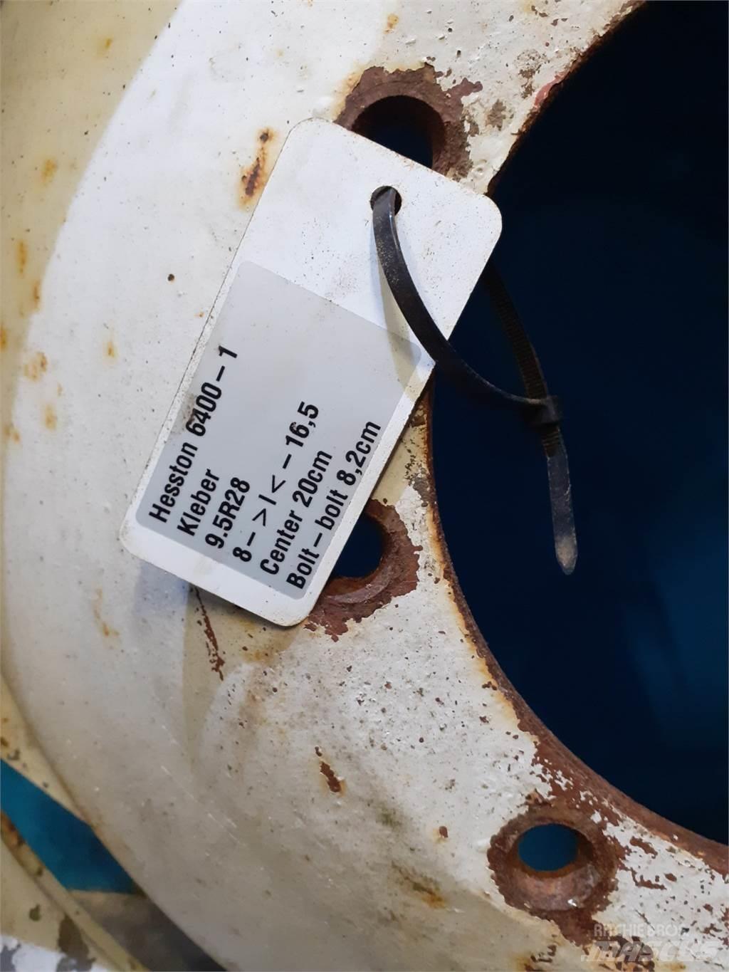  28 9.5R28 Gumiabroncsok, kerekek és felnik