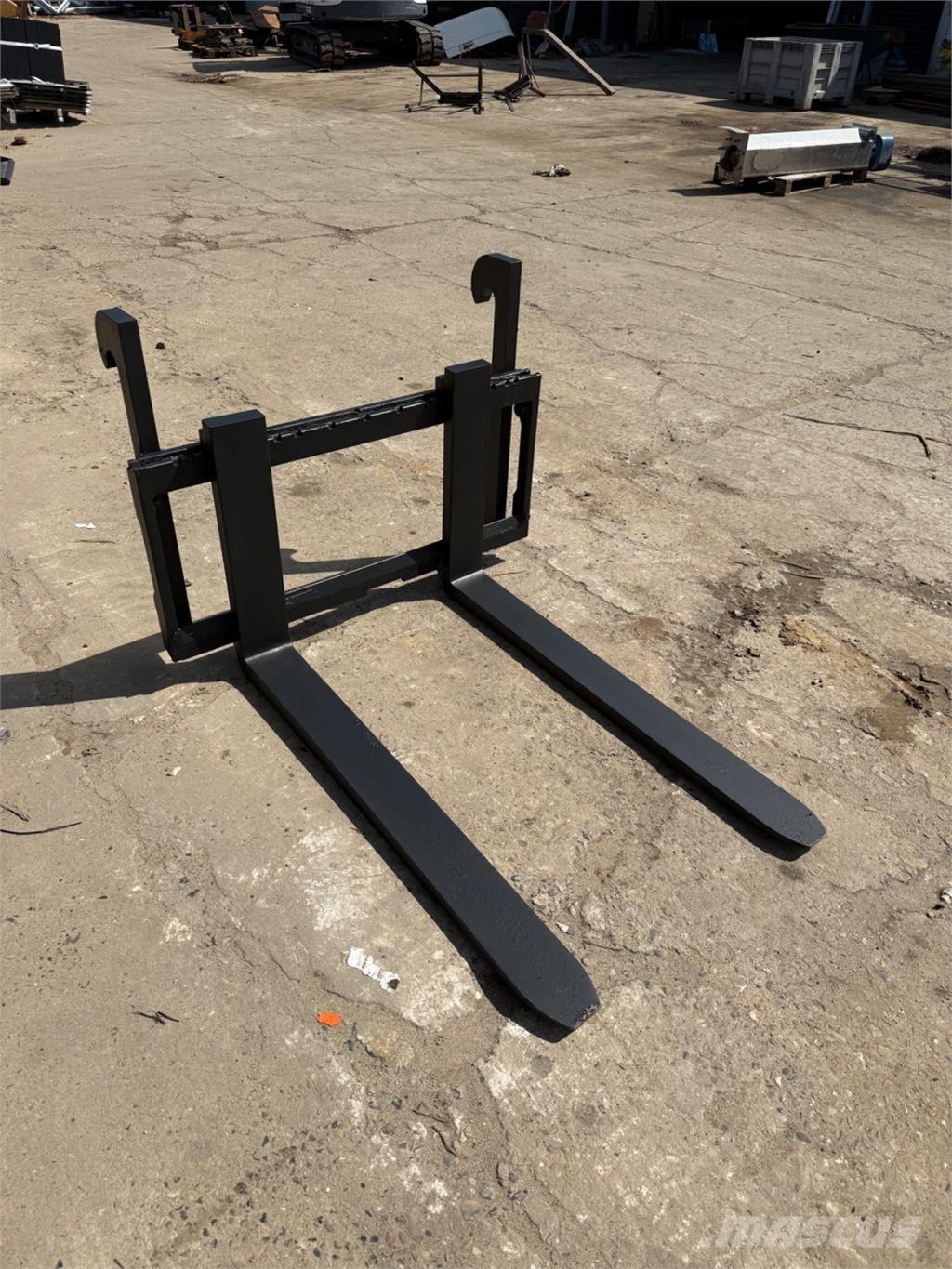  3500kg Villák