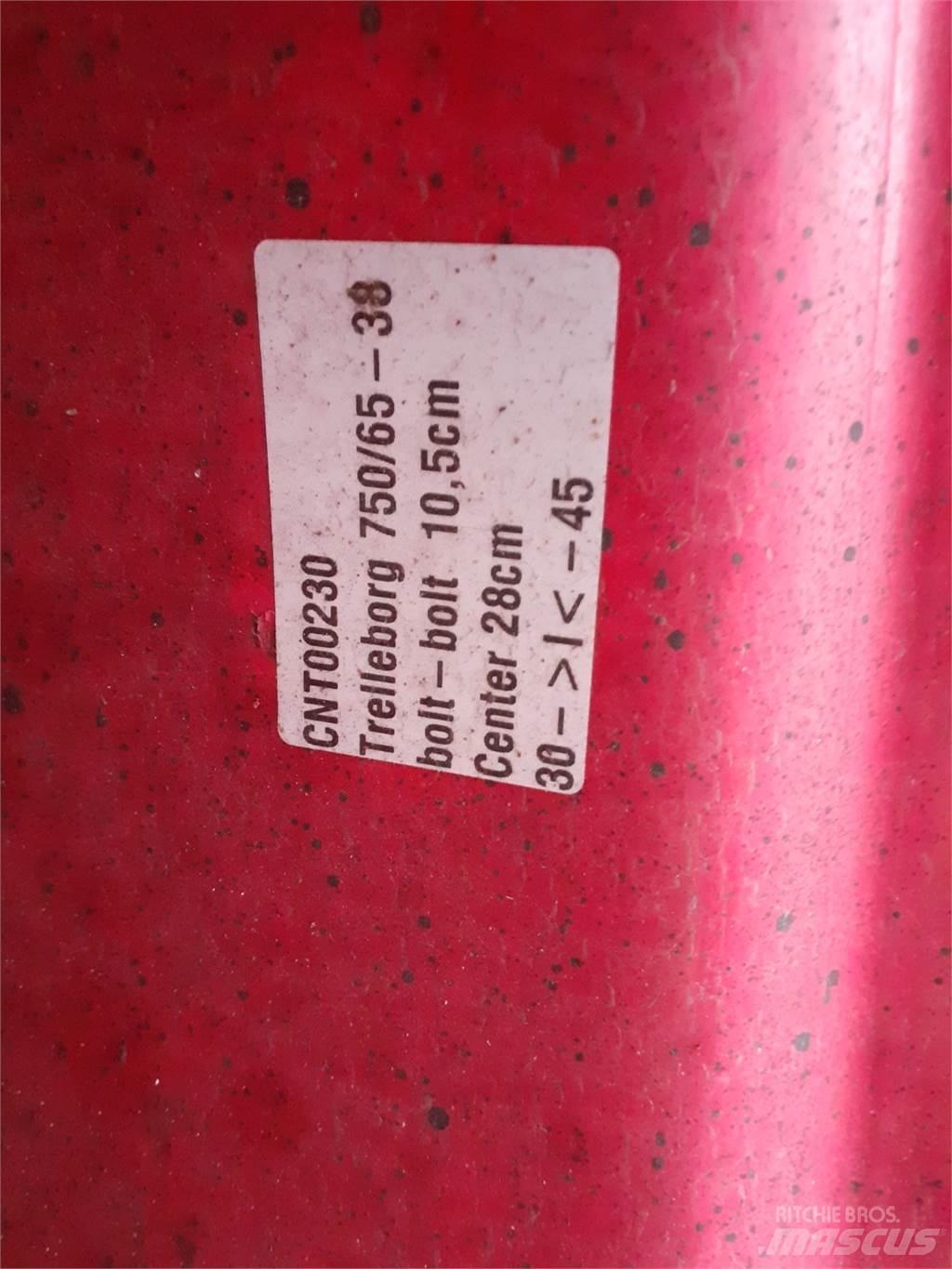  38 750/65R38 Gumiabroncsok, kerekek és felnik