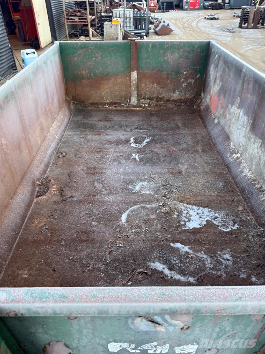  4m container SS Dobozosak