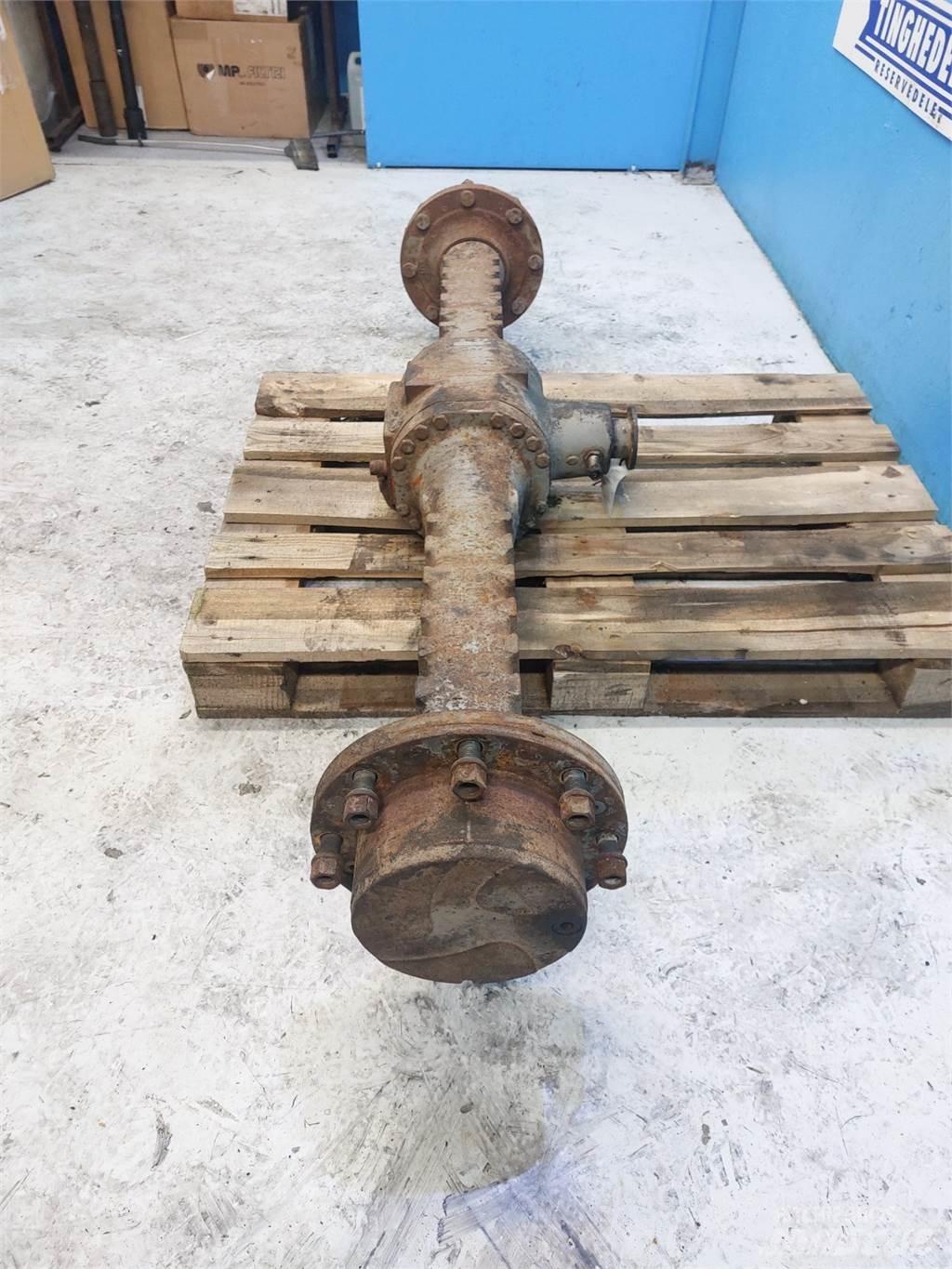 Atlas AR60 Tengelyek