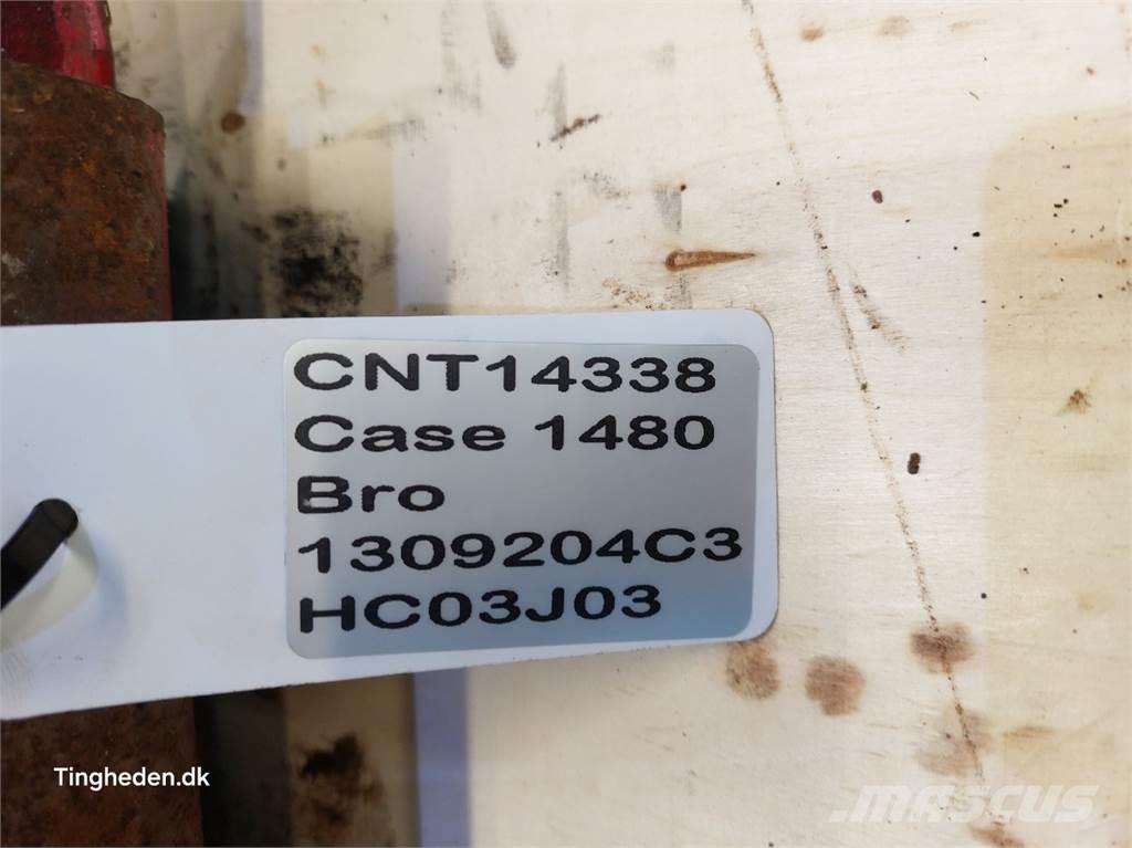 CASE 1480 Kombájn tartozékok