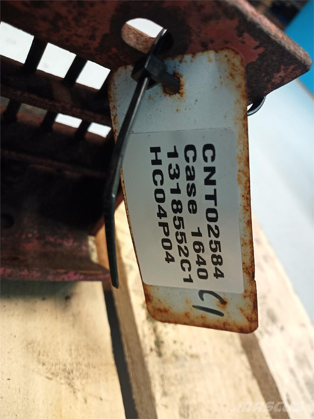 CASE 1640 Kombájn tartozékok